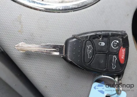 2008 Chrysler Sebring Touring z USA, uszkodzony, nr VIN 1C3LC55R68N281670